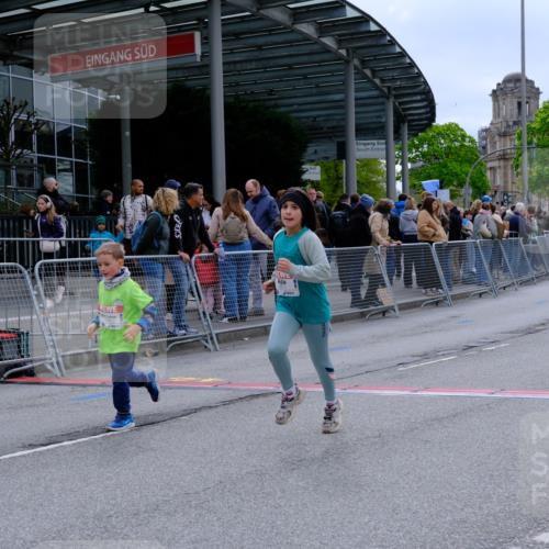 25.04.2026 - Das Zehntel Tim E. http://msf.ph/oto/9578793 25.04.2026 11:06:00 Ziel 5010, 5210, 5607, 5620, 5623, 5639, 5766, 5877, 6445, 6469, 6796, 6807, 7189, 7353, 7354 meine-sportfotos.de