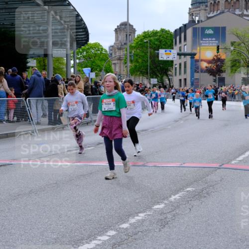 25.04.2026 - Das Zehntel Tim E. http://msf.ph/oto/9578801 25.04.2026 11:06:07 Ziel 5010, 5174, 5177, 5611, 5623, 5631, 5639, 5656, 6445, 6776, 6835, 6841, 6863, 7765, 7786, 7793 meine-sportfotos.de
