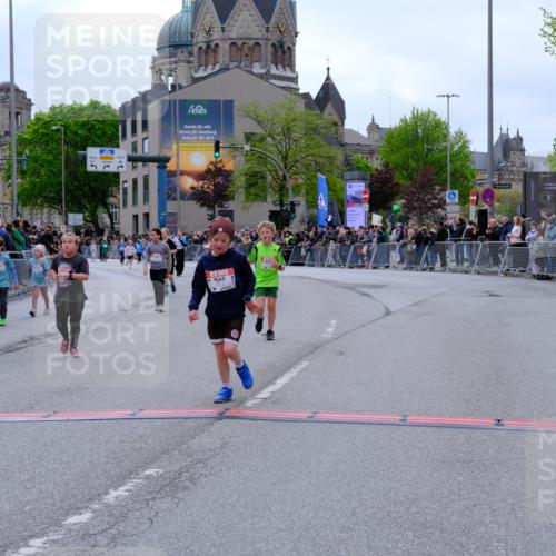 25.04.2026 - Das Zehntel Tim E. http://msf.ph/oto/9578832 25.04.2026 11:06:14 Ziel 5611, 5631, 5654, 5656, 5687, 6202, 6273, 6276, 6776, 6835, 6841, 6863, 7486, 7490, 7765, 7786, 7793 meine-sportfotos.de