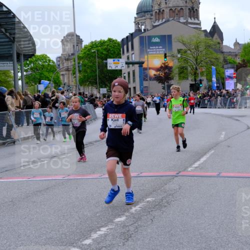 25.04.2026 - Das Zehntel Tim E. http://msf.ph/oto/9578840 25.04.2026 11:06:15 Ziel 5611, 5631, 5654, 5656, 5687, 6202, 6273, 6276, 6776, 6835, 6841, 6863, 7486, 7490, 7569, 7765, 7786, 7793 meine-sportfotos.de