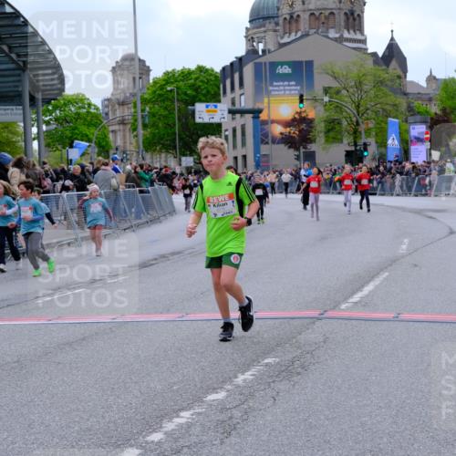 25.04.2026 - Das Zehntel Tim E. http://msf.ph/oto/9578852 25.04.2026 11:06:17 Ziel 5611, 5631, 5654, 5656, 5687, 6193, 6202, 6273, 6276, 6776, 6835, 6841, 6863, 7447, 7486, 7490, 7569, 7765, 7786, 7793 meine-sportfotos.de