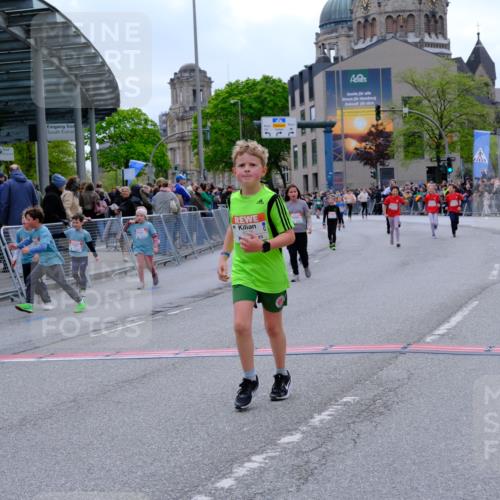 25.04.2026 - Das Zehntel Tim E. http://msf.ph/oto/9578855 25.04.2026 11:06:18 Ziel 5506, 5611, 5631, 5654, 5656, 5687, 6172, 6193, 6202, 6273, 6276, 6776, 6835, 6841, 6863, 7447, 7486, 7490, 7569, 7765, 7786, 7793 meine-sportfotos.de