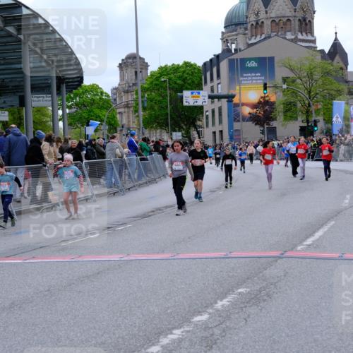 25.04.2026 - Das Zehntel Tim E. http://msf.ph/oto/9578857 25.04.2026 11:06:19 Ziel 5506, 5654, 5687, 6162, 6172, 6173, 6193, 6202, 6273, 6276, 6835, 6863, 7447, 7486, 7490, 7569, 7743, 7793 meine-sportfotos.de