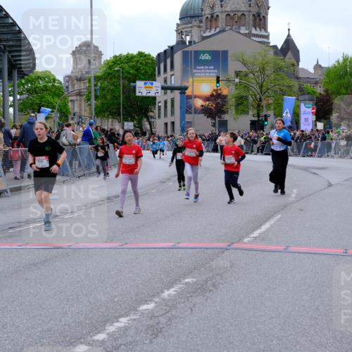 25.04.2026 - Das Zehntel Tim E. http://msf.ph/oto/9578872 25.04.2026 11:06:23 Ziel 5464, 5506, 6162, 6172, 6173, 6193, 6276, 6830, 7447, 7486, 7490, 7569, 7743 meine-sportfotos.de