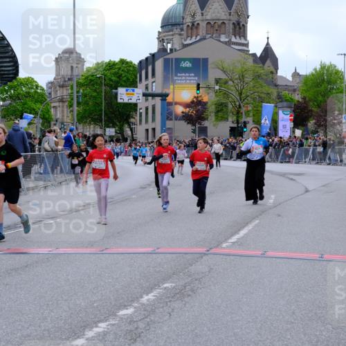 25.04.2026 - Das Zehntel Tim E. http://msf.ph/oto/9578875 25.04.2026 11:06:23 Ziel 5464, 5506, 6162, 6172, 6173, 6193, 6276, 6830, 7447, 7486, 7490, 7569, 7743 meine-sportfotos.de