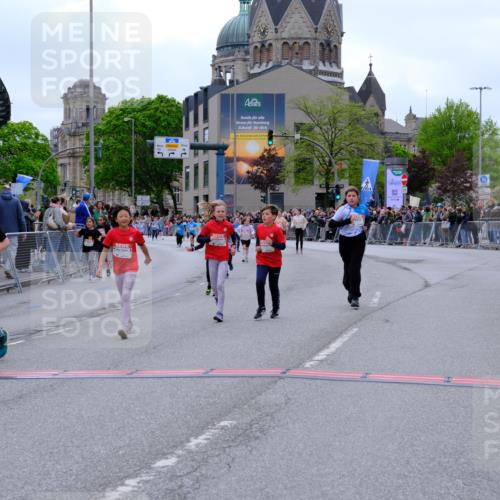 25.04.2026 - Das Zehntel Tim E. http://msf.ph/oto/9578876 25.04.2026 11:06:23 Ziel 5464, 5506, 6162, 6172, 6173, 6193, 6276, 6830, 7447, 7486, 7490, 7569, 7743 meine-sportfotos.de