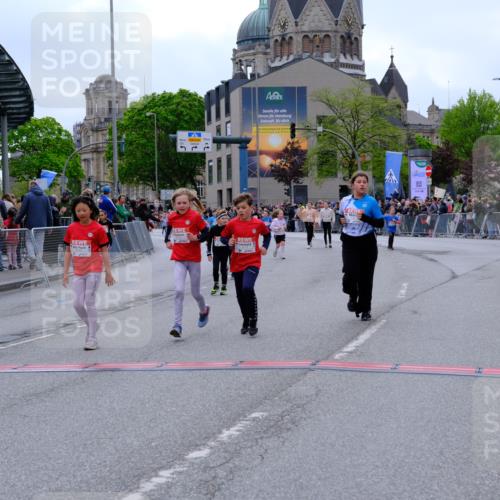 25.04.2026 - Das Zehntel Tim E. http://msf.ph/oto/9578880 25.04.2026 11:06:24 Ziel 5464, 5506, 6162, 6172, 6173, 6193, 6830, 6990, 7447, 7486, 7490, 7569, 7743 meine-sportfotos.de