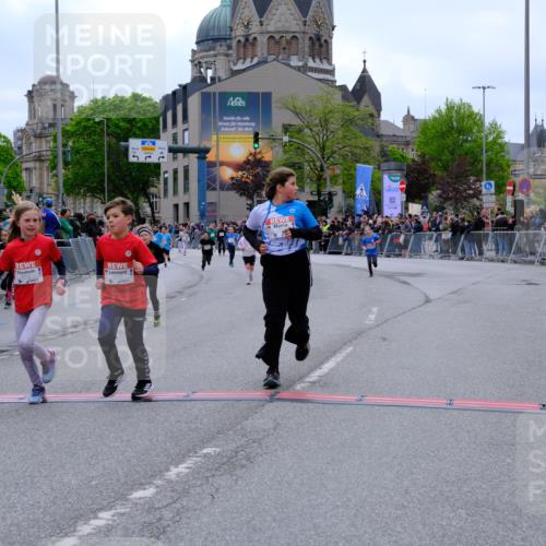 25.04.2026 - Das Zehntel Tim E. http://msf.ph/oto/9578884 25.04.2026 11:06:25 Ziel 5464, 5506, 6162, 6172, 6173, 6193, 6830, 6990, 7002, 7447, 7486, 7569, 7743 meine-sportfotos.de