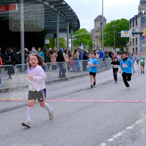 25.04.2026 - Das Zehntel Tim E. http://msf.ph/oto/9578906 25.04.2026 11:06:34 Ziel 5461, 5464, 6239, 6252, 6277, 6288, 6292, 6830, 6925, 6962, 6990, 7002, 8001 meine-sportfotos.de