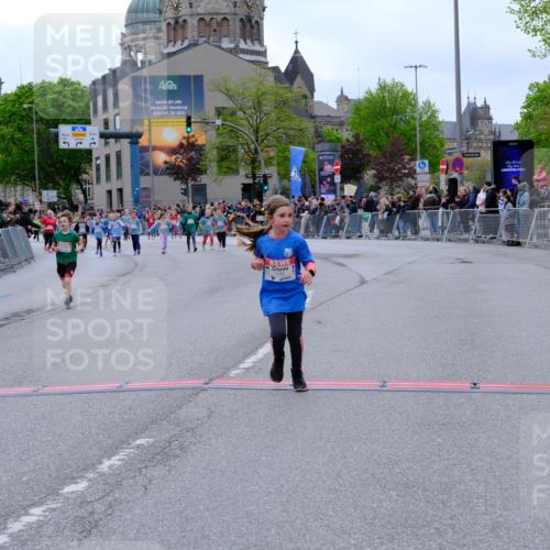 25.04.2026 - Das Zehntel Tim E. http://msf.ph/oto/9578907 25.04.2026 11:06:36 Ziel 5461, 6239, 6252, 6277, 6288, 6292, 6925, 6962, 6990, 7002, 8001 meine-sportfotos.de