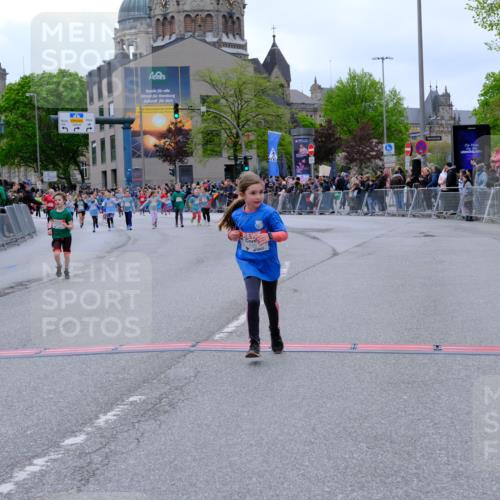 25.04.2026 - Das Zehntel Tim E. http://msf.ph/oto/9578908 25.04.2026 11:06:36 Ziel 5461, 6239, 6252, 6277, 6288, 6292, 6925, 6962, 6990, 7002, 8001 meine-sportfotos.de
