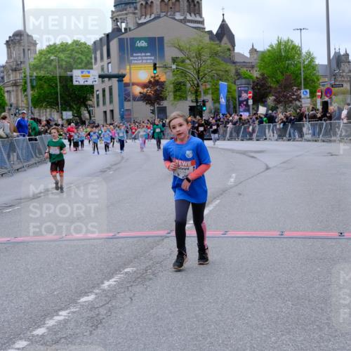 25.04.2026 - Das Zehntel Tim E. http://msf.ph/oto/9578913 25.04.2026 11:06:36 Ziel 5461, 6239, 6252, 6277, 6288, 6292, 6925, 6962, 6990, 7002, 8001 meine-sportfotos.de