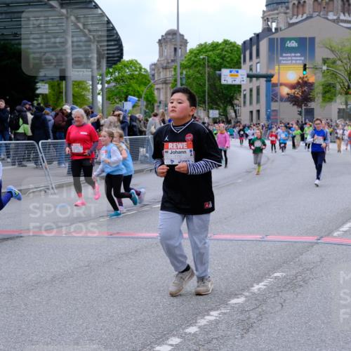 25.04.2026 - Das Zehntel Tim E. http://msf.ph/oto/9578922 25.04.2026 11:06:51 Ziel 5598, 5602, 5606, 5651, 6658, 7457, 7484, 7511, 7556, 7563, 7571, 7572, 7648, 7650, 7651, 7661, 7668, 7737, 7764, 7770, 7788 meine-sportfotos.de