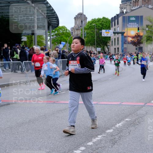 25.04.2026 - Das Zehntel Tim E. http://msf.ph/oto/9578923 25.04.2026 11:06:51 Ziel 5598, 5602, 5606, 5651, 6658, 7457, 7484, 7511, 7556, 7563, 7571, 7572, 7648, 7650, 7651, 7661, 7668, 7737, 7764, 7770, 7788 meine-sportfotos.de