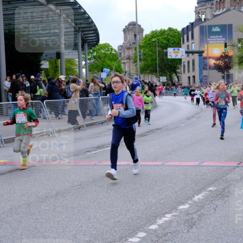 25.04.2026 - Das Zehntel Tim E. http://msf.ph/oto/9578927 25.04.2026 11:06:55 Ziel 5598, 5602, 5606, 5651, 6160, 6163, 6174, 6658, 7263, 7264, 7272, 7285, 7457, 7484, 7511, 7519, 7523, 7556, 7563, 7571, 7572, 7606, 7648, 7650, 7737, 7764 meine-sportfotos.de