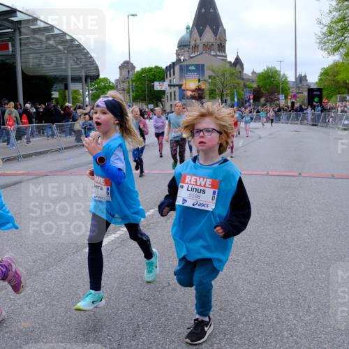 25.04.2026 - Das Zehntel Tim E. http://msf.ph/oto/9578934 25.04.2026 11:06:57 Ziel 5598, 5606, 5651, 6160, 6163, 6174, 6658, 7263, 7264, 7270, 7272, 7277, 7285, 7491, 7507, 7511, 7519, 7523, 7556, 7563, 7606, 7648, 7650, 7764 meine-sportfotos.de