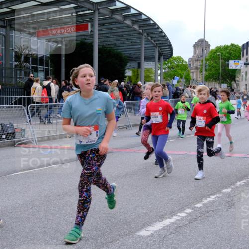 25.04.2026 - Das Zehntel Tim E. http://msf.ph/oto/9578939 25.04.2026 11:06:59 Ziel 5598, 5606, 5651, 6115, 6160, 6163, 6174, 6658, 7263, 7264, 7270, 7272, 7277, 7285, 7431, 7438, 7491, 7507, 7511, 7519, 7523, 7556, 7606, 7764, 7990 meine-sportfotos.de