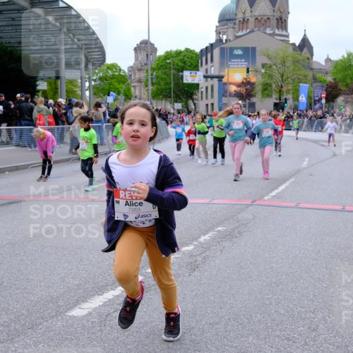 25.04.2026 - Das Zehntel Tim E. http://msf.ph/oto/9578946 25.04.2026 11:07:01 Ziel 5125, 5144, 5598, 5606, 5651, 6115, 6160, 6163, 6174, 6185, 6310, 7263, 7264, 7270, 7272, 7277, 7285, 7431, 7438, 7491, 7507, 7511, 7519, 7523, 7556, 7606, 7764, 7990 meine-sportfotos.de