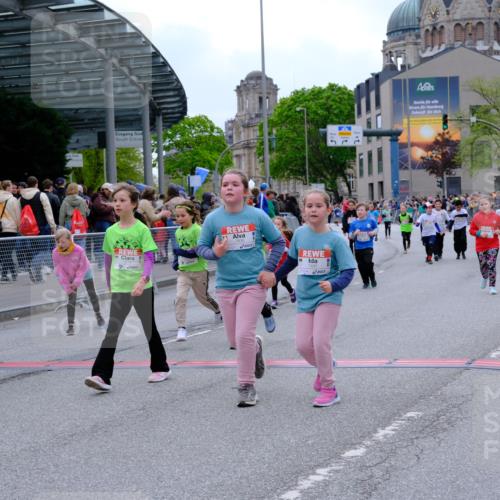 25.04.2026 - Das Zehntel Tim E. http://msf.ph/oto/9578953 25.04.2026 11:07:02 Ziel 5125, 5144, 6115, 6160, 6163, 6174, 6185, 6310, 6777, 7263, 7264, 7270, 7272, 7277, 7285, 7431, 7438, 7491, 7507, 7511, 7519, 7523, 7556, 7606, 7990 meine-sportfotos.de