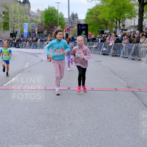 25.04.2026 - Das Zehntel Tim E. http://msf.ph/oto/9578963 25.04.2026 11:07:06 Ziel 5027, 5060, 5061, 5064, 5125, 5144, 5881, 5887, 5939, 6115, 6185, 6310, 6777, 7270, 7272, 7277, 7285, 7431, 7438, 7480, 7491, 7507, 7519, 7606, 7990 meine-sportfotos.de
