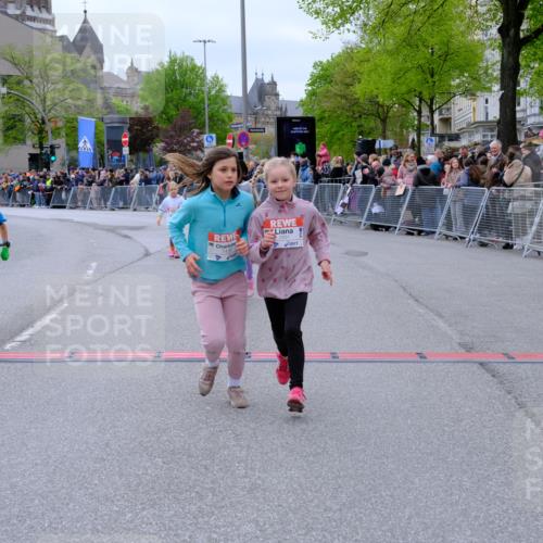 25.04.2026 - Das Zehntel Tim E. http://msf.ph/oto/9578967 25.04.2026 11:07:06 Ziel 5027, 5060, 5061, 5064, 5125, 5144, 5881, 5887, 5939, 6115, 6185, 6310, 6777, 7270, 7272, 7277, 7285, 7431, 7438, 7480, 7491, 7507, 7519, 7606, 7990 meine-sportfotos.de