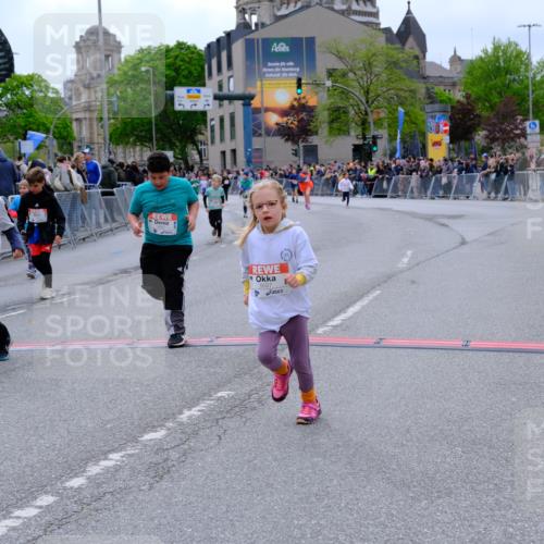 25.04.2026 - Das Zehntel Tim E. http://msf.ph/oto/9578977 25.04.2026 11:07:11 Ziel 5027, 5060, 5061, 5064, 5125, 5144, 5881, 5887, 5939, 5964, 6115, 6185, 6310, 6777, 6819, 7431, 7438, 7480, 7990 meine-sportfotos.de