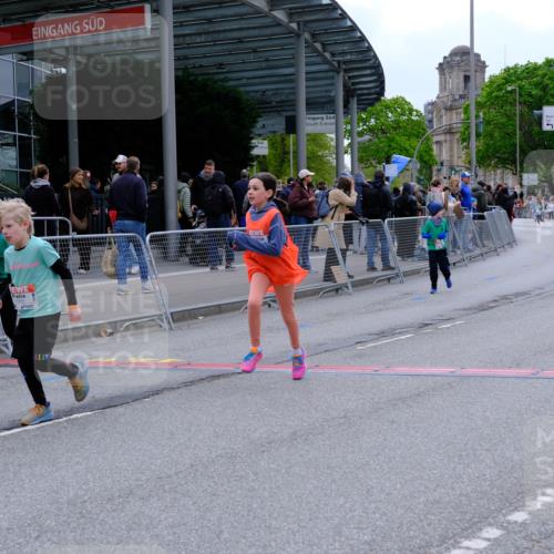 25.04.2026 - Das Zehntel Tim E. http://msf.ph/oto/9578990 25.04.2026 11:07:18 Ziel 5964, 6443, 6559, 6819, 7365, 7480, 7852, 7985 meine-sportfotos.de