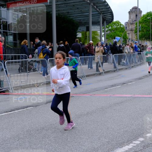 25.04.2026 - Das Zehntel Tim E. http://msf.ph/oto/9579001 25.04.2026 11:07:21 Ziel 5397, 5400, 5964, 6443, 6559, 7365, 7852, 7985, 8055 meine-sportfotos.de