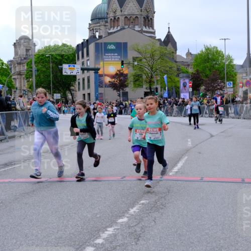 25.04.2026 - Das Zehntel Tim E. http://msf.ph/oto/9579061 25.04.2026 11:07:51 Ziel 5932, 5936, 6048, 6049, 6462, 6562, 6563, 6800, 6803, 7419, 7425, 7451, 7503, 7558 meine-sportfotos.de