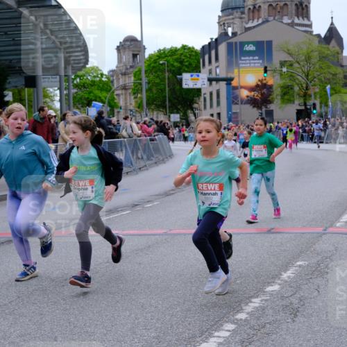 25.04.2026 - Das Zehntel Tim E. http://msf.ph/oto/9579068 25.04.2026 11:07:52 Ziel 5087, 5932, 5936, 6048, 6049, 6462, 6562, 6563, 6800, 6803, 7419, 7425, 7451, 7503, 7558 meine-sportfotos.de