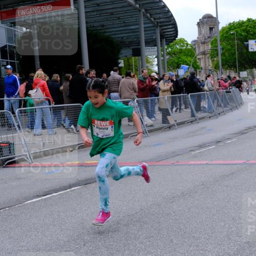 25.04.2026 - Das Zehntel Tim E. http://msf.ph/oto/9579080 25.04.2026 11:07:54 Ziel 5087, 5130, 5932, 5936, 6048, 6049, 6462, 6562, 6563, 7419, 7425, 7451 meine-sportfotos.de