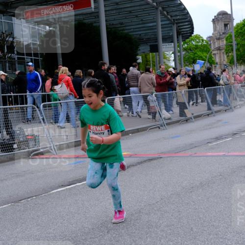 25.04.2026 - Das Zehntel Tim E. http://msf.ph/oto/9579081 25.04.2026 11:07:55 Ziel 5087, 5130, 5477, 5932, 5936, 6048, 6049, 6462, 6562, 6563, 7419, 7425, 7448, 7451 meine-sportfotos.de