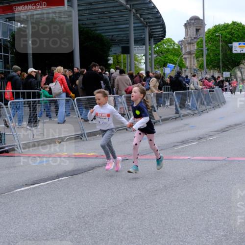 25.04.2026 - Das Zehntel Tim E. http://msf.ph/oto/9579084 25.04.2026 11:07:57 Ziel 5014, 5023, 5087, 5130, 5477, 5932, 5936, 5942, 6048, 6049, 6462, 6562, 6563, 7448 meine-sportfotos.de