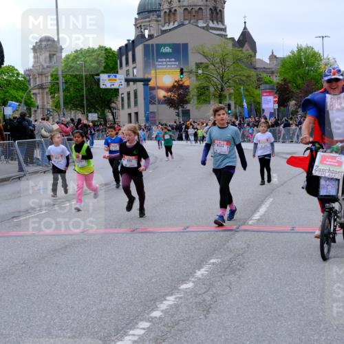 25.04.2026 - Das Zehntel Tim E. http://msf.ph/oto/9579090 25.04.2026 11:08:01 Ziel 5014, 5023, 5087, 5130, 5189, 5477, 5652, 5942, 6562, 6563, 7448, 7654, 7685 meine-sportfotos.de