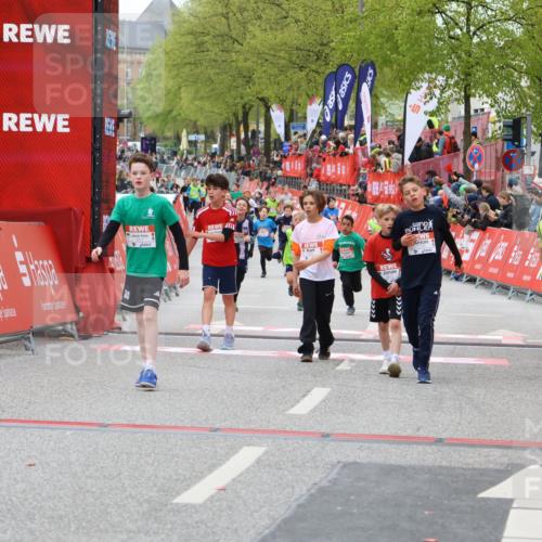 25.04.2026 - Das Zehntel Strokosch-Dieckow http://msf.ph/oto/9579101 25.04.2026 08:51:08 Ziel 1217, 1310, 1554, 1702, 1735, 2315, 2497, 2570, 2817, 3118, 3194, 3230, 3546, 3554, 3557, 4052, 1217, 1310, 1554, 1702, 1735, 2315, 2497, 2570, 2817, 3118, 3194, 3230, 3546, 3554, 3557, 4052 meine-sportfotos.de