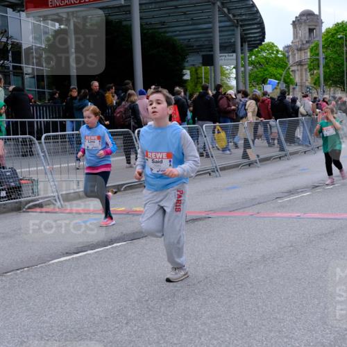 25.04.2026 - Das Zehntel Tim E. http://msf.ph/oto/9579103 25.04.2026 11:08:07 Ziel 5014, 5023, 5189, 5477, 5604, 5652, 5942, 6834, 7448, 7654, 7685, 7778 meine-sportfotos.de