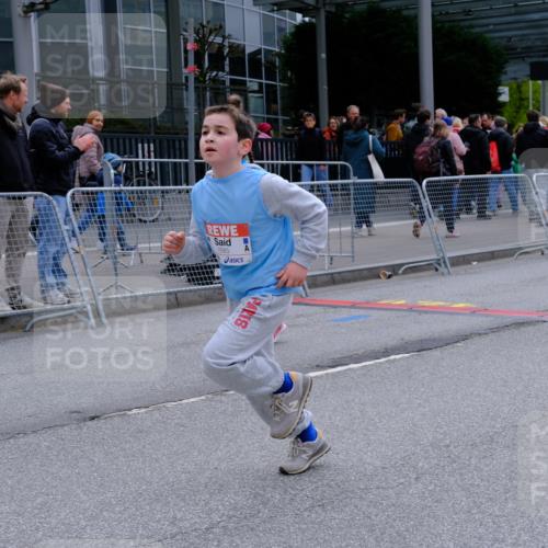 25.04.2026 - Das Zehntel Tim E. http://msf.ph/oto/9579106 25.04.2026 11:08:07 Ziel 5014, 5023, 5189, 5477, 5604, 5652, 5942, 6834, 7448, 7654, 7685, 7778 meine-sportfotos.de