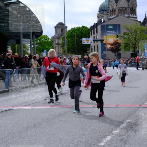 25.04.2026 - Das Zehntel Tim E. http://msf.ph/oto/9579136 25.04.2026 11:08:23 Ziel 5560, 5562, 5627, 6024, 6182, 6561, 6657, 7271 meine-sportfotos.de