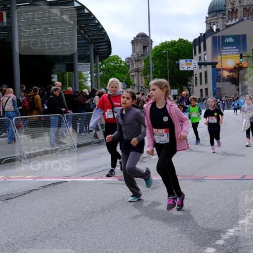 25.04.2026 - Das Zehntel Tim E. http://msf.ph/oto/9579140 25.04.2026 11:08:24 Ziel 5560, 5562, 5627, 6024, 6182, 6561, 6657, 7271 meine-sportfotos.de