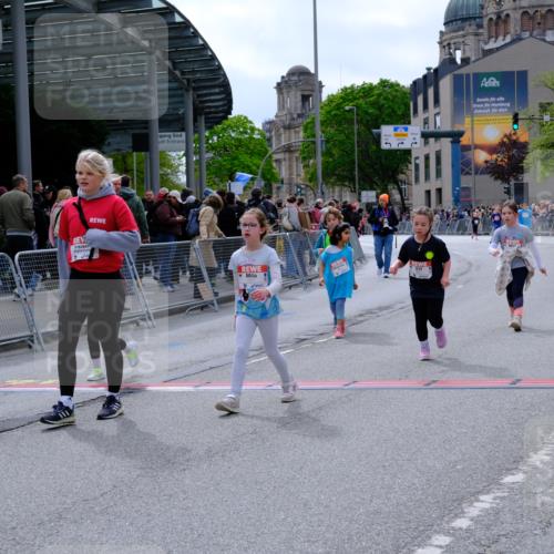 25.04.2026 - Das Zehntel Tim E. http://msf.ph/oto/9579147 25.04.2026 11:08:25 Ziel 5560, 5562, 5627, 6024, 6182, 6561, 6657, 7271 meine-sportfotos.de