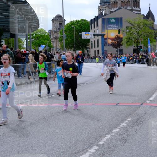 25.04.2026 - Das Zehntel Tim E. http://msf.ph/oto/9579149 25.04.2026 11:08:26 Ziel 5560, 5562, 5627, 6024, 6182, 6561, 6657, 7271 meine-sportfotos.de