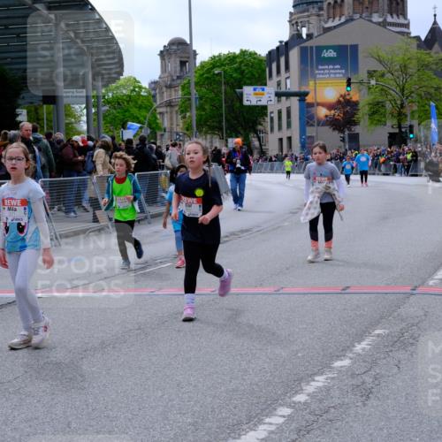 25.04.2026 - Das Zehntel Tim E. http://msf.ph/oto/9579150 25.04.2026 11:08:26 Ziel 5560, 5562, 5627, 6024, 6182, 6561, 6657, 7271 meine-sportfotos.de