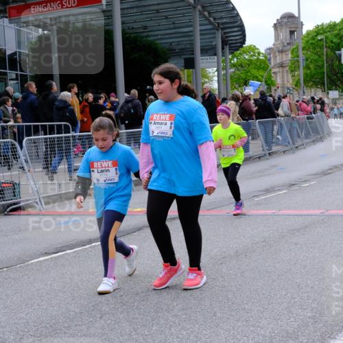 25.04.2026 - Das Zehntel Tim E. http://msf.ph/oto/9579193 25.04.2026 11:08:44 Ziel 5957, 6642, 6779, 6864, 7212 meine-sportfotos.de
