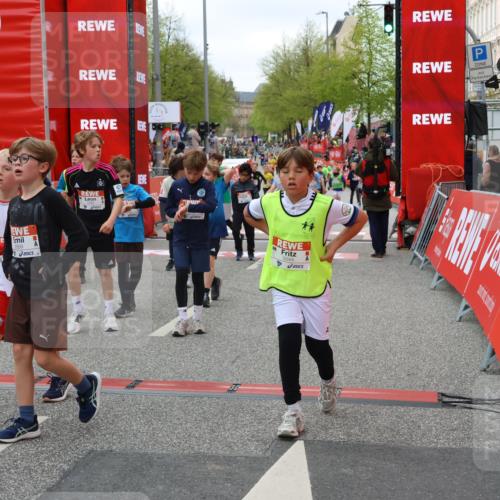 25.04.2026 - Das Zehntel Strokosch-Dieckow http://msf.ph/oto/9579240 25.04.2026 08:51:26 Ziel 1027, 1185, 1212, 1699, 1719, 2032, 2344, 2946, 3117, 3178, 3182, 3248, 4011, 1027, 1185, 1212, 1699, 1719, 2032, 2344, 2946, 3117, 3178, 3182, 3248, 4011 meine-sportfotos.de