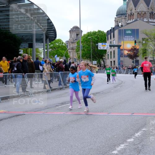 25.04.2026 - Das Zehntel Tim E. http://msf.ph/oto/9579248 25.04.2026 11:09:02 Ziel 5873, 6832, 6836, 7998 meine-sportfotos.de