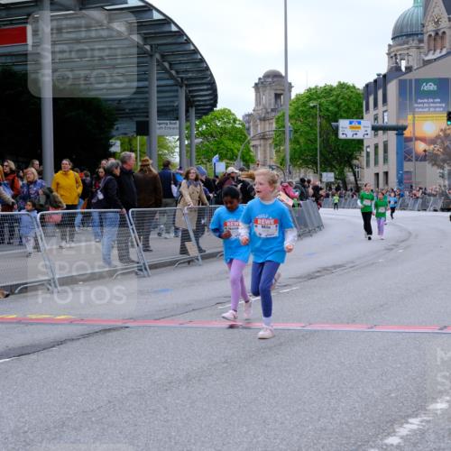 25.04.2026 - Das Zehntel Tim E. http://msf.ph/oto/9579252 25.04.2026 11:09:03 Ziel 5873, 6832, 6836, 7998 meine-sportfotos.de