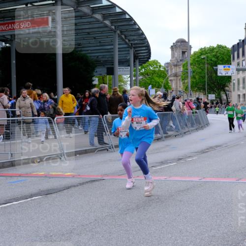 25.04.2026 - Das Zehntel Tim E. http://msf.ph/oto/9579256 25.04.2026 11:09:03 Ziel 5873, 6832, 6836, 7998 meine-sportfotos.de