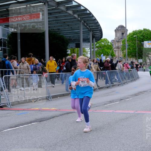 25.04.2026 - Das Zehntel Tim E. http://msf.ph/oto/9579258 25.04.2026 11:09:03 Ziel 5873, 6832, 6836, 7998 meine-sportfotos.de