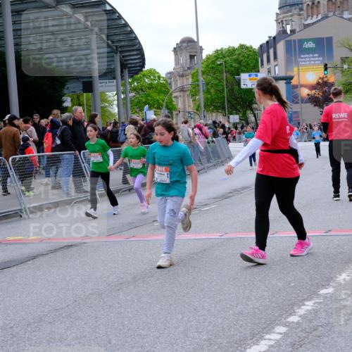 25.04.2026 - Das Zehntel Tim E. http://msf.ph/oto/9579278 25.04.2026 11:09:09 Ziel 5851, 5853, 5871, 5873, 6790, 6806, 6832, 6836 meine-sportfotos.de