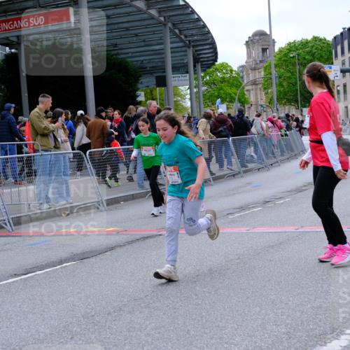 25.04.2026 - Das Zehntel Tim E. http://msf.ph/oto/9579281 25.04.2026 11:09:09 Ziel 5851, 5853, 5871, 5873, 6790, 6806, 6832, 6836 meine-sportfotos.de
